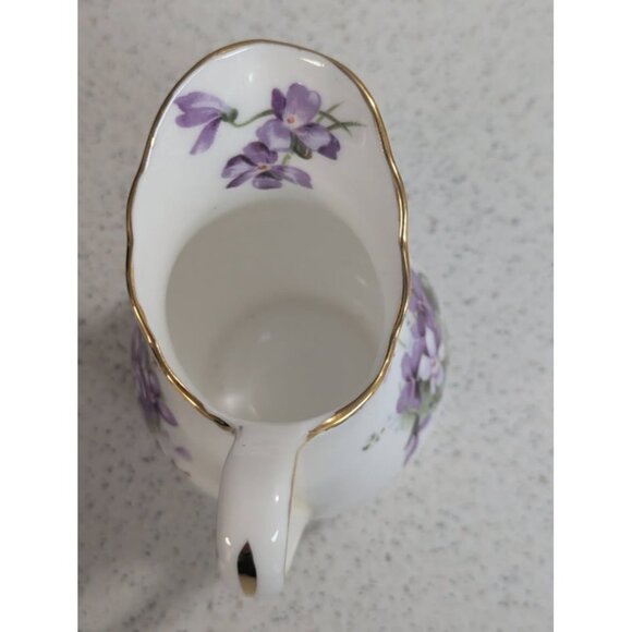 Vintage Hammersley Victorian Violet Custard Jug or Large Creamer - Picture 3 of 6